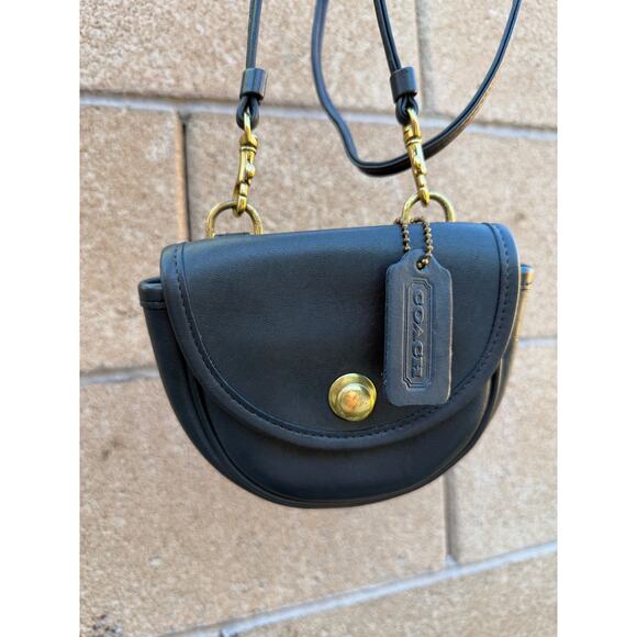 Vintage COACH NAVY MINI TURN LOCK Crossbody CONVERTIBLE Belt Bag 9826 USA Nice - Picture 4 of 14